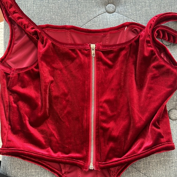 Red Velvet Crop Top - Picture 2 of 3